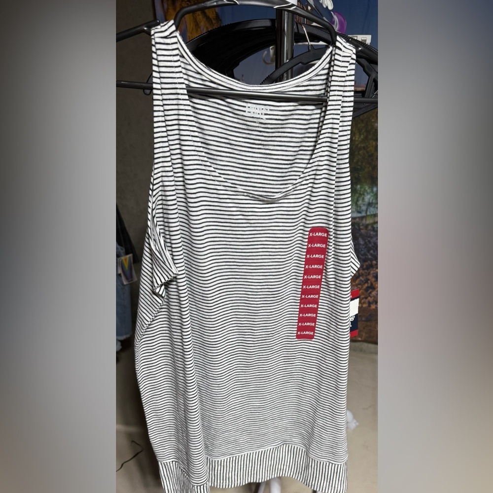 Gray Striped Sleeveless Top - X-Large